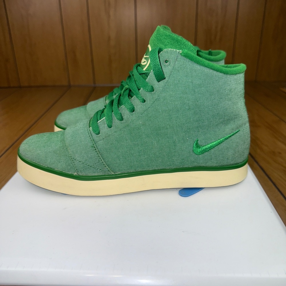 Nike‎ Women's Green Canvas High Top Sneakers US 9 EUR 40.5